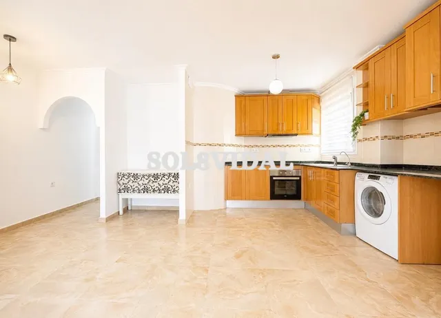 PISO DE LUJO EN JACARILLA — 7