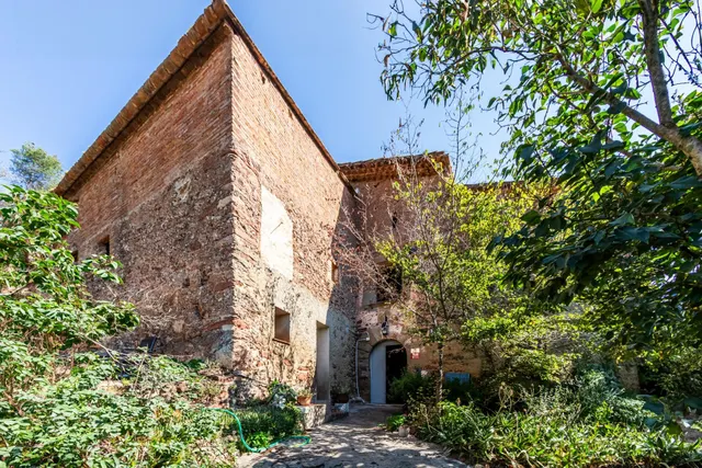 MASIA L'ILLA — 2
