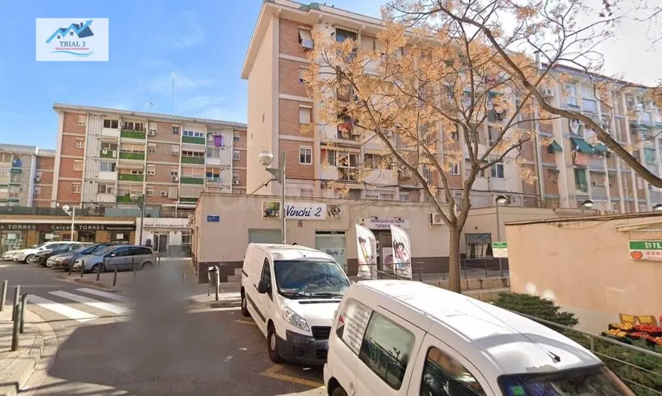 Venta de piso en Cornella de Llobregat , Barcelona.