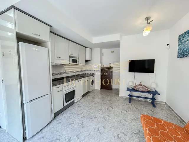 Luminoso apartamento dúplex con piscina en Fenals, Lloret de