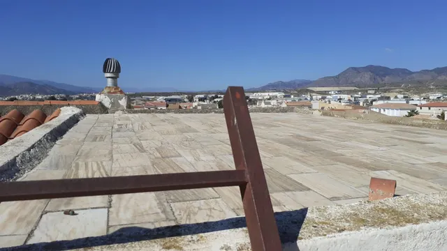 CASA FAMILIAR EN FINES ( ALMERÍA) DE 7 habitaciones. — 44