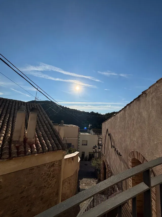 Encantadora casa reformada en Alfara de Carles — 20