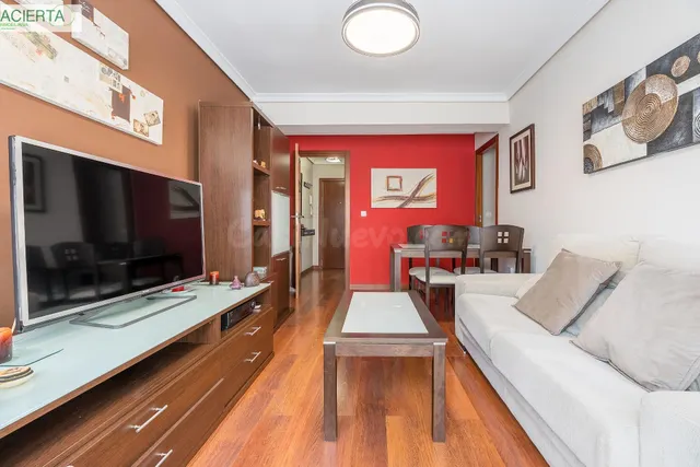 PISO EN ZONA SANDERS — 2