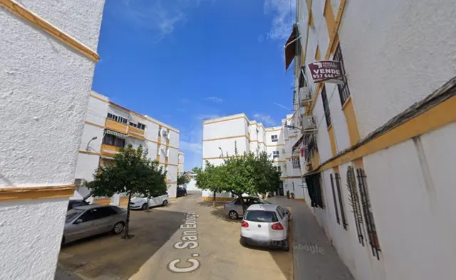 SE VENDE PISO OKUPADO en C/ San Eulogio Nº 3 Palma del Río (
