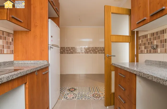 PISO DE 102 METROS CONSTRUIDOS  3 DORMITORIOS, 2 BAÑOS Y VESTIDOR EN EL ALTET — 13