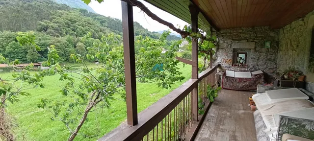 Se vende casa de piedra con jardín en Riva de Ruesga — 23