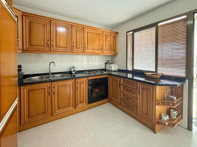 CASA EN VENTA EN ATARFE — 16