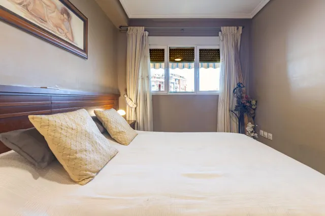 VIVIENDA CON PISCINA, PLAZA DE GARAJE Y TRASTERO — 29