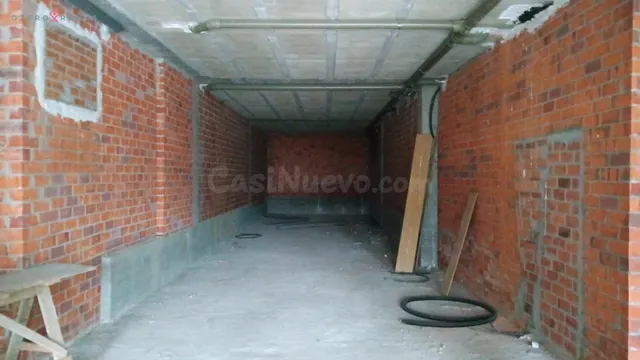 SE ALQUILA LOCAL COMERCIAL EN OBRA EN BERTAMIRANS, AMES - foto 4