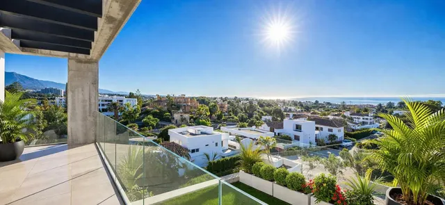 Chalet 4 habitaciones 290m² en venta - Marbella - foto 3