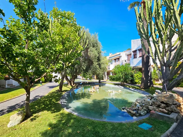 BUNGALOW A 500M DE LA PLAYA EN URBANIZACION CON 4 PISCINAS Y GARAJE !! — 38
