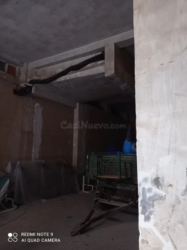 SE ALQUILA LOCAL EN LA ZONA DE ELOLA EN TUDELA - foto 3