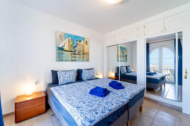 Exclusivo apartamento con amplia terraza y vistas al mar en Loma Verde — 25