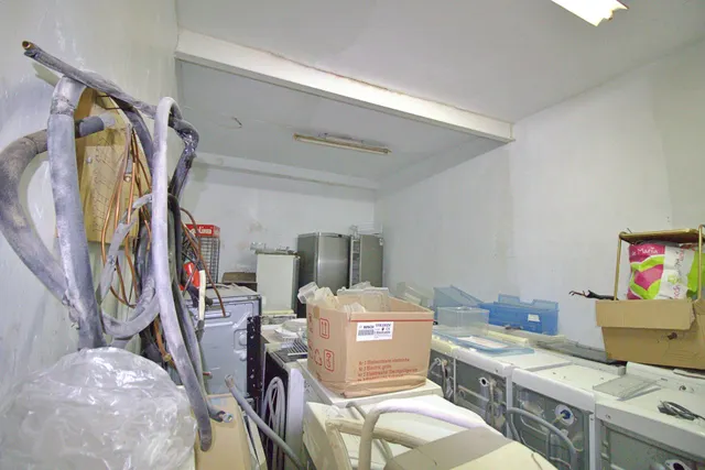 LOCAL COMERCIAL DIAFANO — 4