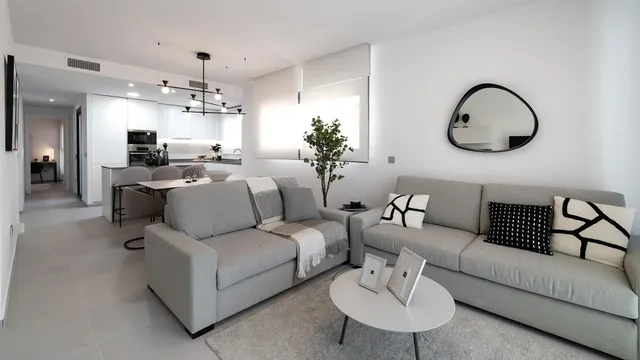 Amplio Apartamento de 3 Dormitorios junto a Las Rejas Golf — 12