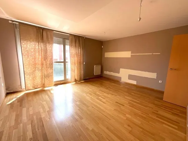 VIVIENDA ADOSADA EN ASTORGA — 2