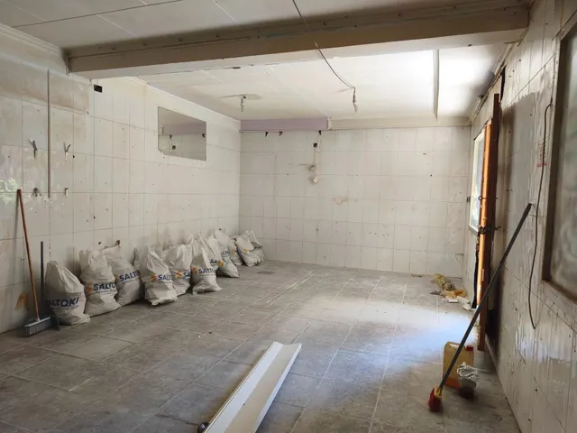 🏢 ¡Oportunidad Única de Venta en Valencia! — 11