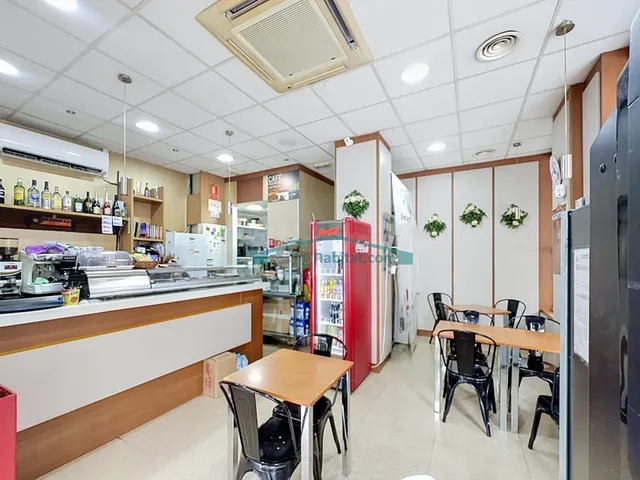 TRASPASO CAFETERÍA / BAR EN FUNCIONAMIENTO – CAMPANAR, VALEN - foto 4