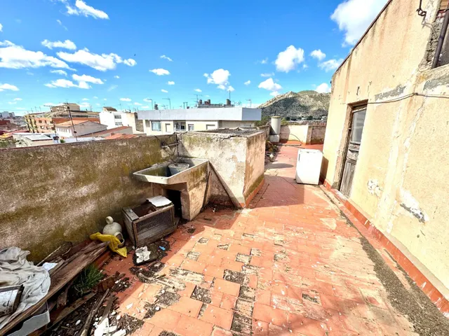 EDIFICIO EN ELDA, ZONA CASCO ANTIGUO — 5