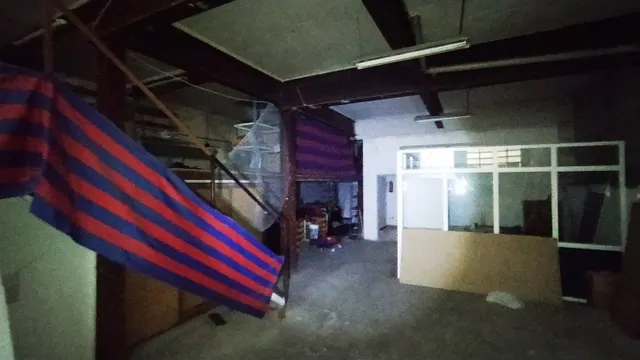 Gran local en planta baja — 9