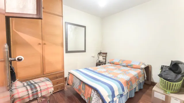 Caserío adosado con 16.277 m2 de terreno a un paso de Donostia — 17