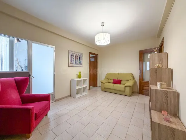 Piso de 3 Dorm. junto al parque Federico Garcia Lorca. — 4