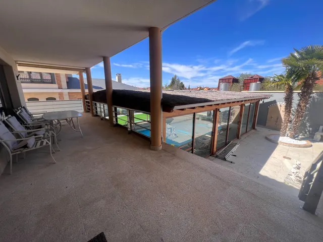 CHALET INDIVIDUAL CON PISCINA PRIVADA EN ERAS DE RENUEVA — 8