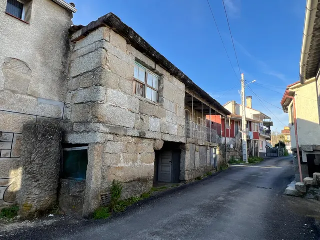 CASA PARA REFORMA INTEGRAL A 14 MINUTOS DE OURENSE