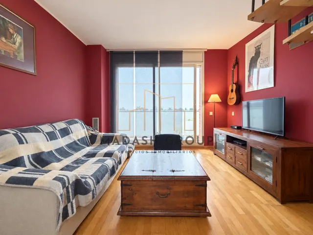 Ático con Terraza Privada en Reus — 13