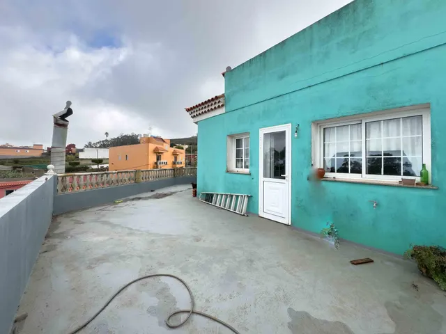 VENTA CASA/CHALET CON VISTAS AL MAR Y MONTAÑA — 45