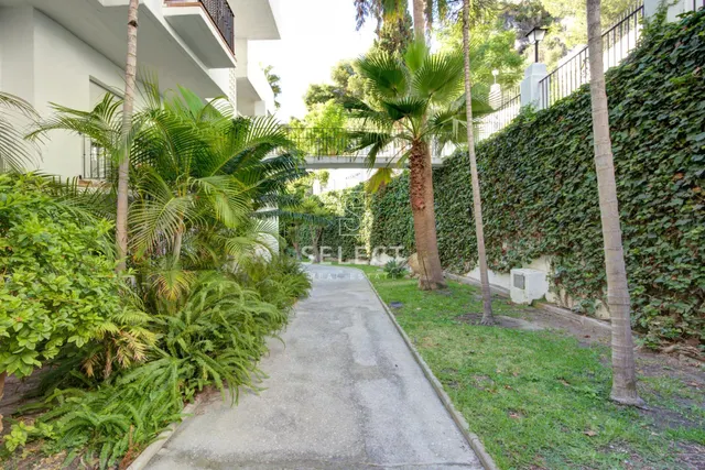 APARTAMENTO DE 3 DORMITORIOS · MARINA DEL ESTE — 22