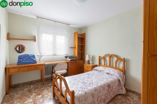 Vivienda Exclusiva en Urbanización Viñas del Rey – Otura — 38