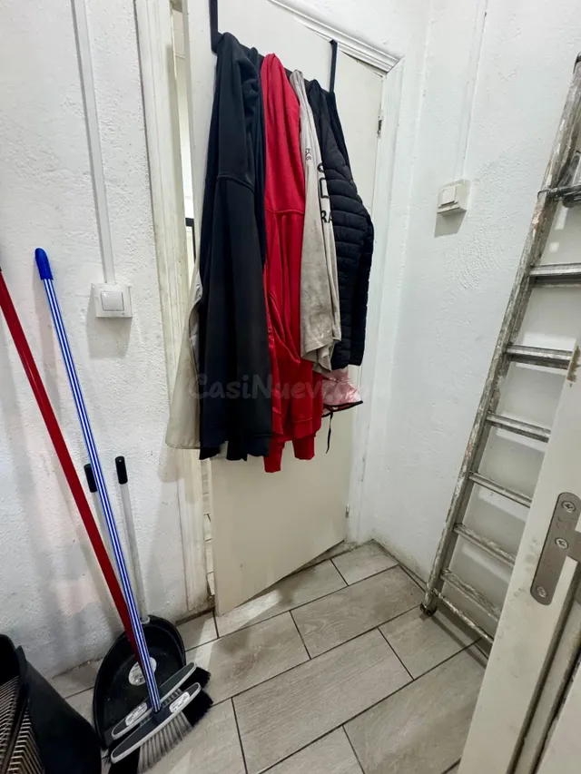¡Oportunidad de traspaso de asadero de pollos totalmente equipado en Purchil (Vegas del Genil)! — 32