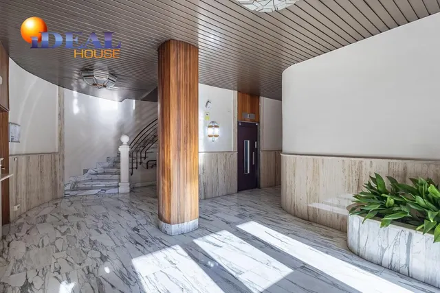 TRASTERO EN VENTA JUNTO CONSTITUCIÓN — 3