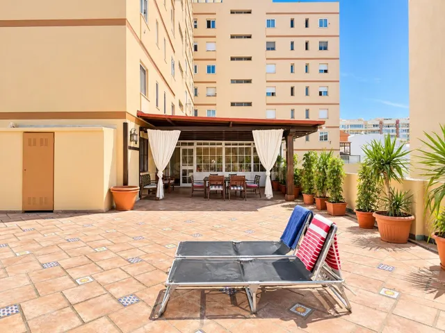 VIVIR EN LOS BOLICHES CON 130 M2 DE ESPACIO EXTERIOR — 5