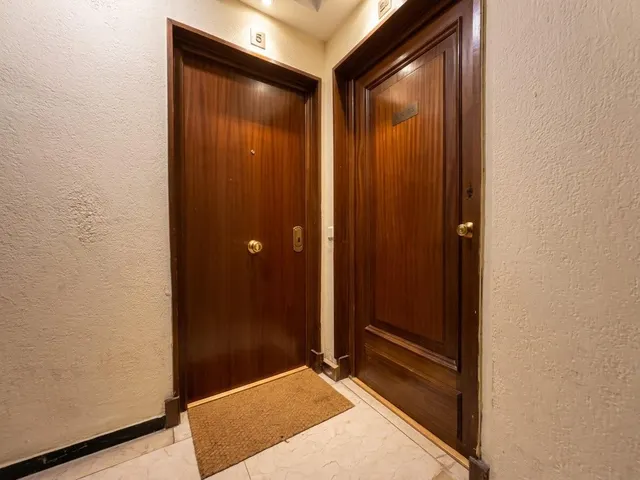 Piso luminoso en calle Constancia 36 — 13