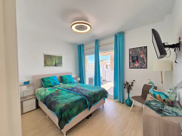 Villa 3 habitaciones 111m² en venta - Zona Pueblo — 27