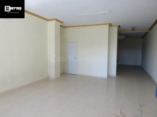 VENTA DE LOCAL AV. CATEDRATICO SOLER!!! - foto 2