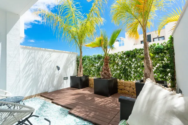 VIVIENDA ADOSADA A ESTRENAR — 30