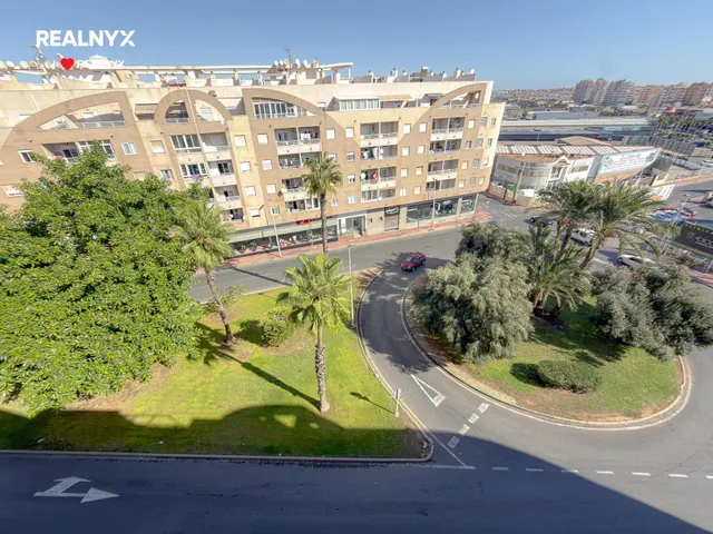 Encantador Ático con increíble diseño, nuevo a estrenar + 2 piscinas comunitarias — 42