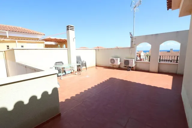 Altos de la Bahia X Bungalow alto con solarium — 12