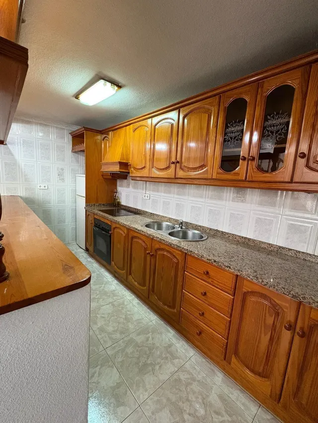 CASA A 50 METROS DE LA PLAYA — 6