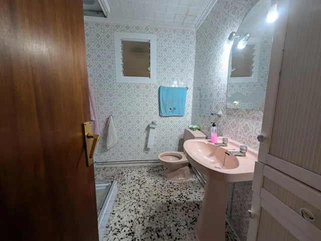 4 DORMITORIOS ,,, PISO ,, CERCA DE LA UNIVERSIDAD — 18