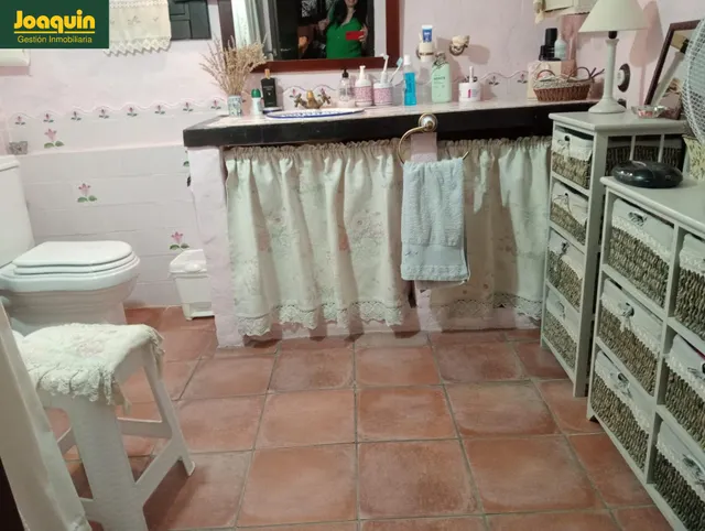 En Las Jaras parcela con piscina y dos viviendas independientes (Hipotecable) — 25