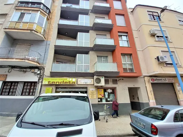 Locales en Xàtiva - foto 2