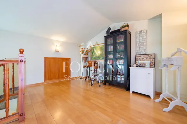 Casa adosada en venta en Passatge de Montbrió del Camp, Reus. — 39