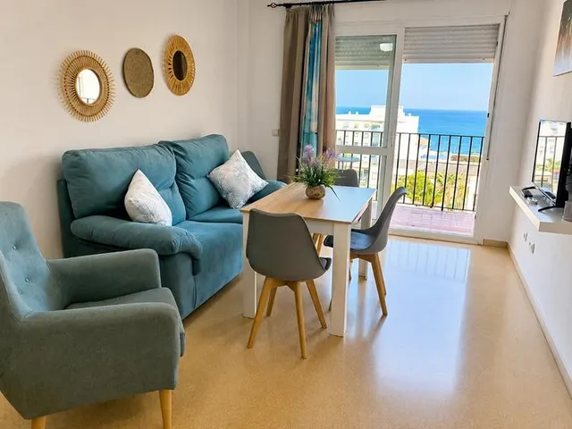 EXCLUSIVO PISO EN ALQUILER  CON VISTAS AL MAR EN SABINILLAS  LARGA TEMPORADA — 20