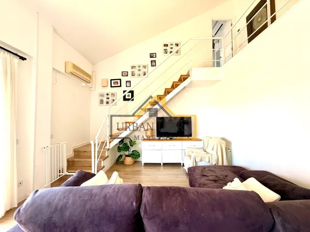 Espectacular atico duplex muy soleado con plaza de parking i