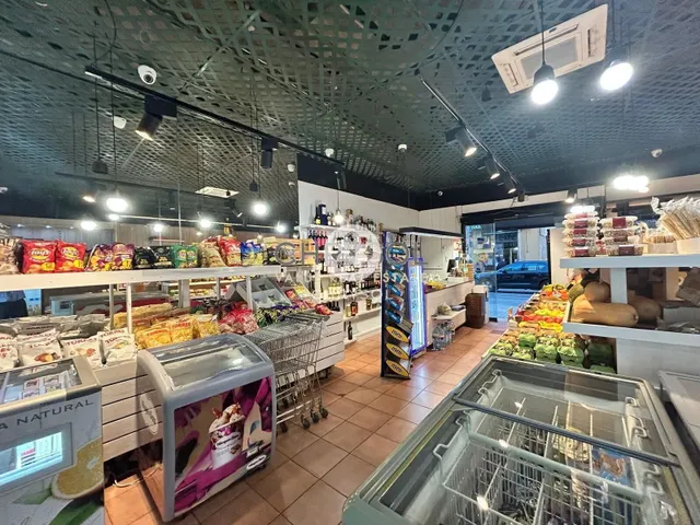 Traspaso de supermercado gourmet en Tres Torres – Sant Gerva - foto 4