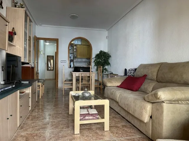 Piso en venta en Guardamar del Segura con plaza de garaje y dos terrazas — 6